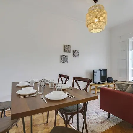 アパート Cosy 3bed Flat, 5 Mins To Belem