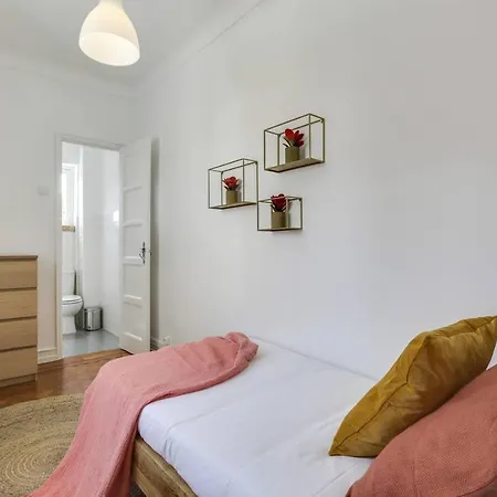 דירה Cosy 3bed Flat, 5 Mins To Belem